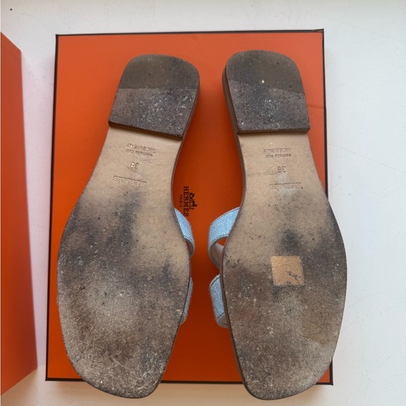 Hermès Denim Oran Sandal - Picture 5 of 5